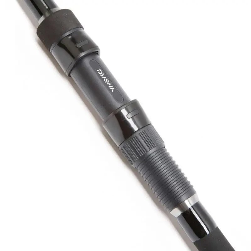 Короповий набір Daiwa Black Widow та Blackpool 7000 + волосіні Bull-Dog
