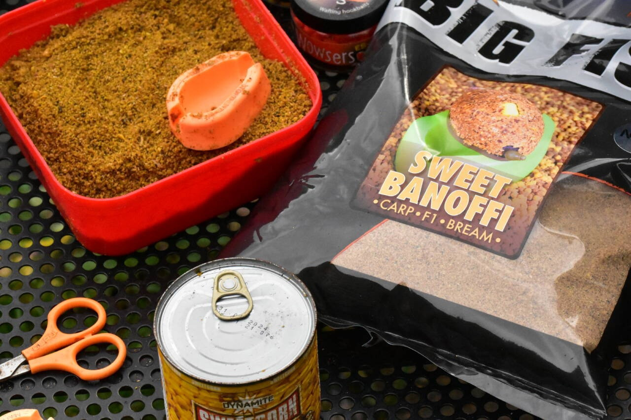 Прикормка Big Fish Dynamite Baits Sweet Banoffi Method Mix 1.8 кг