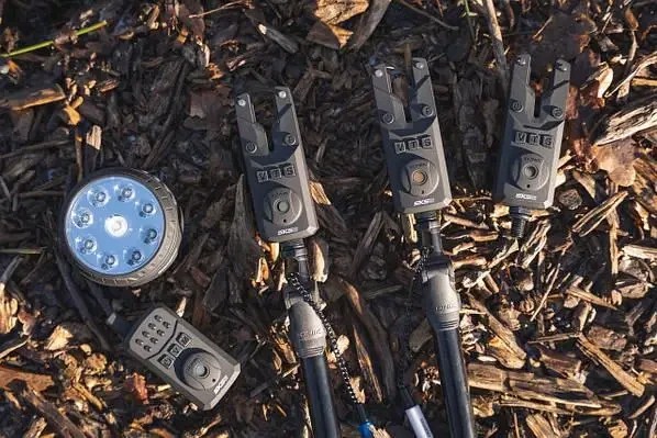 Набір сигналізаторів Sonik SKS2 ALARM SET 4+1 + Bivvy Lamp