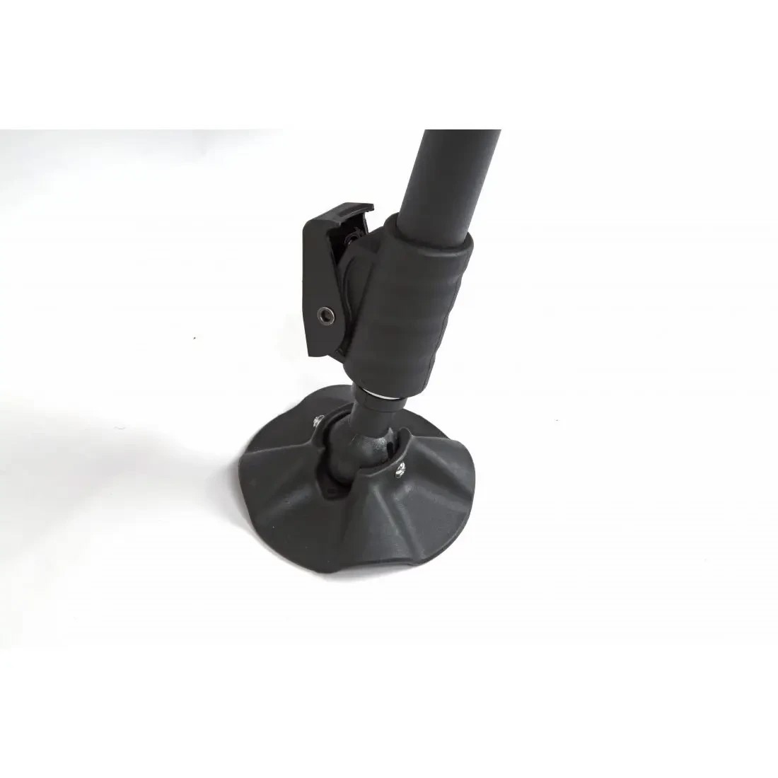 Крісло коропове Sonik Bank-Tek Hi Back Recliner Chair