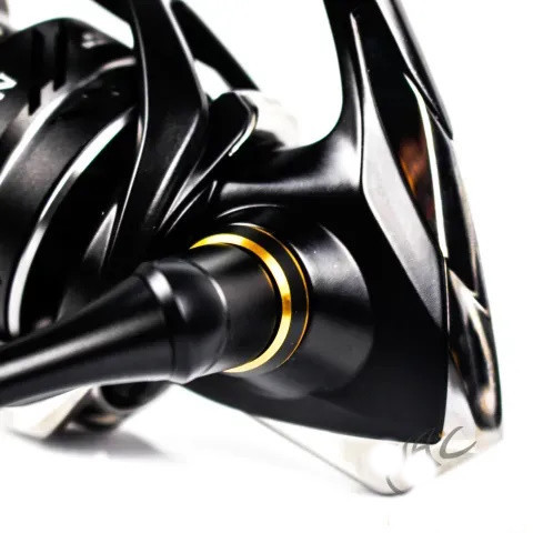 Спінінгова котушка Shimano Sustain 4000FJ