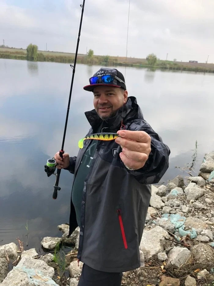 Штучна принада Rage Ultra UV Zander Pro Shads Mixed Color Lure Pack 7,5cm x 5