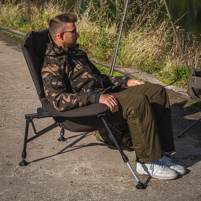 Крісло Fox EOS Lounger Chair