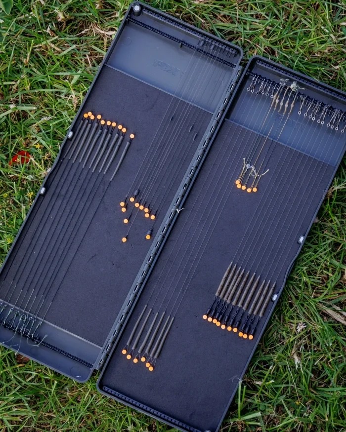 Поводочниця Fox Edges Large Rig Box 50 pins