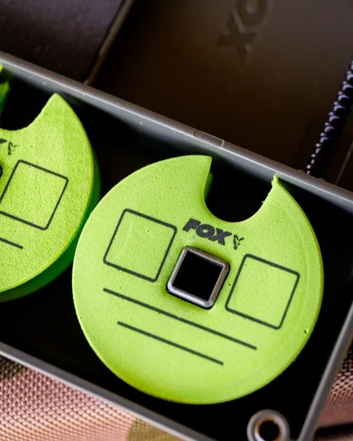 Поводочниця Fox Edges Великий Rig and Disc Box inc 50 pins / 7 discs