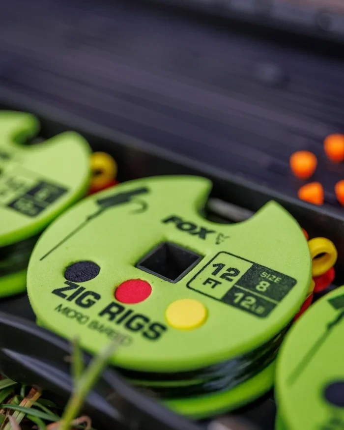 Поводочниця Fox Edges Великий Rig and Disc Box inc 50 pins / 7 discs