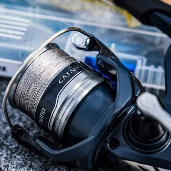 Котушка Shimano Catana 3000FE