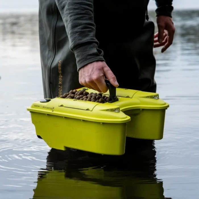 Кораблик із ехолотом Ridge Monkey Hunter 750 Bait Boat