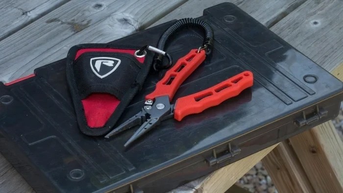 Екстрактор плоскогубці багатофункціональний Rage Belt Pliers