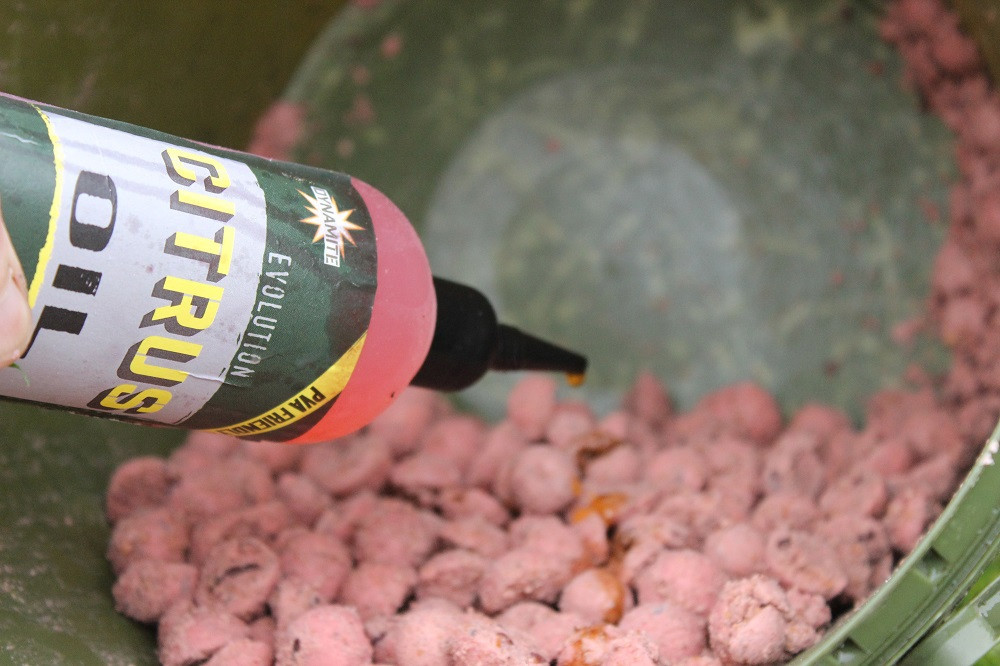 Атрактант Dynamite Baits  Evolution Oil – Citrus