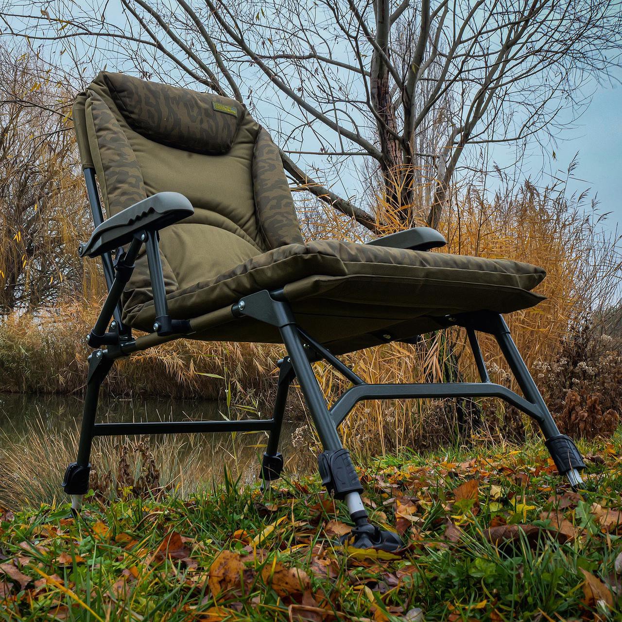 Крісло коропове CARP ACADEMY Giant Camo Fotel