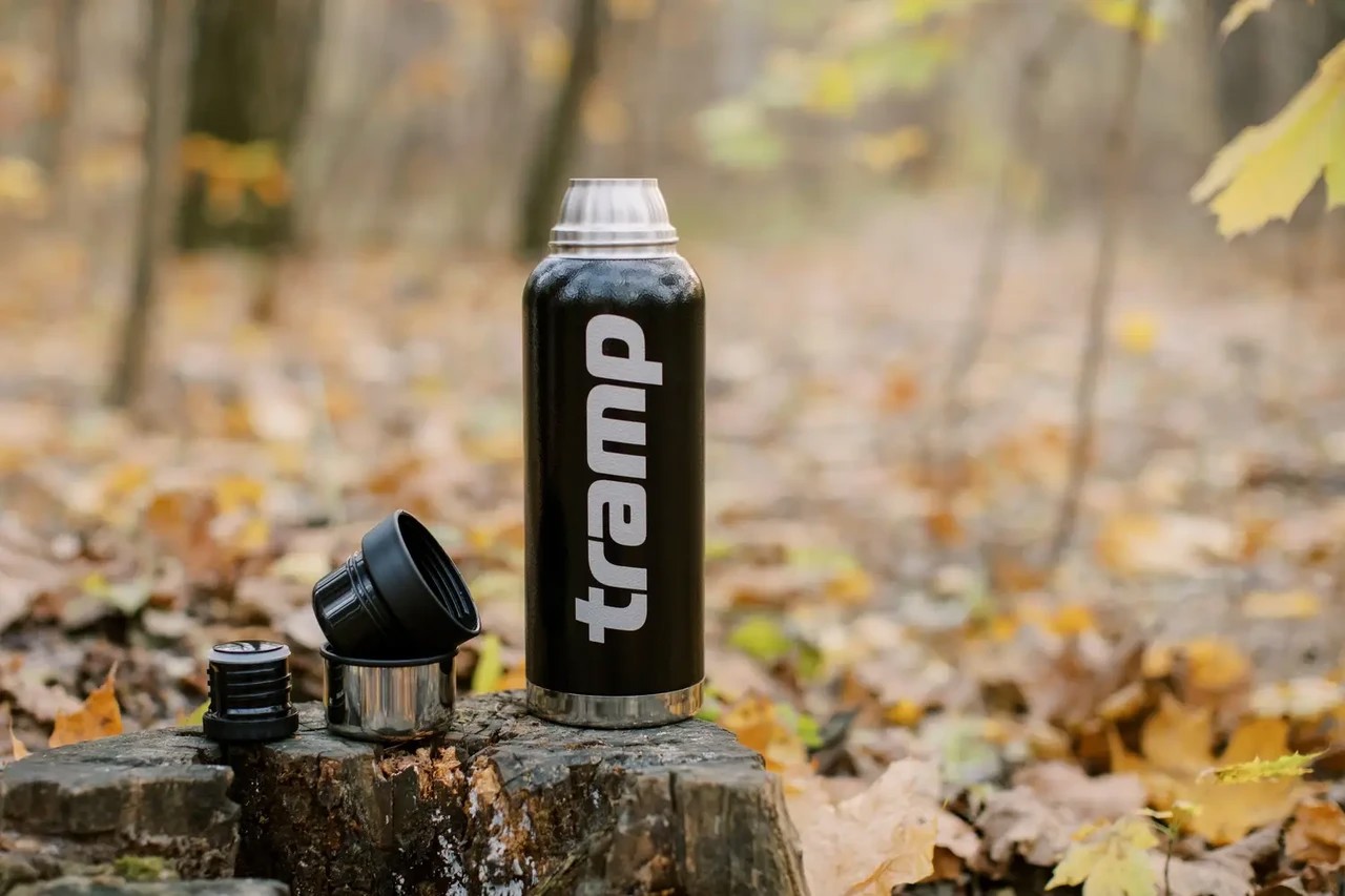 Термос Tramp Expedition Line 1,6 л чорний UTRC-029-black