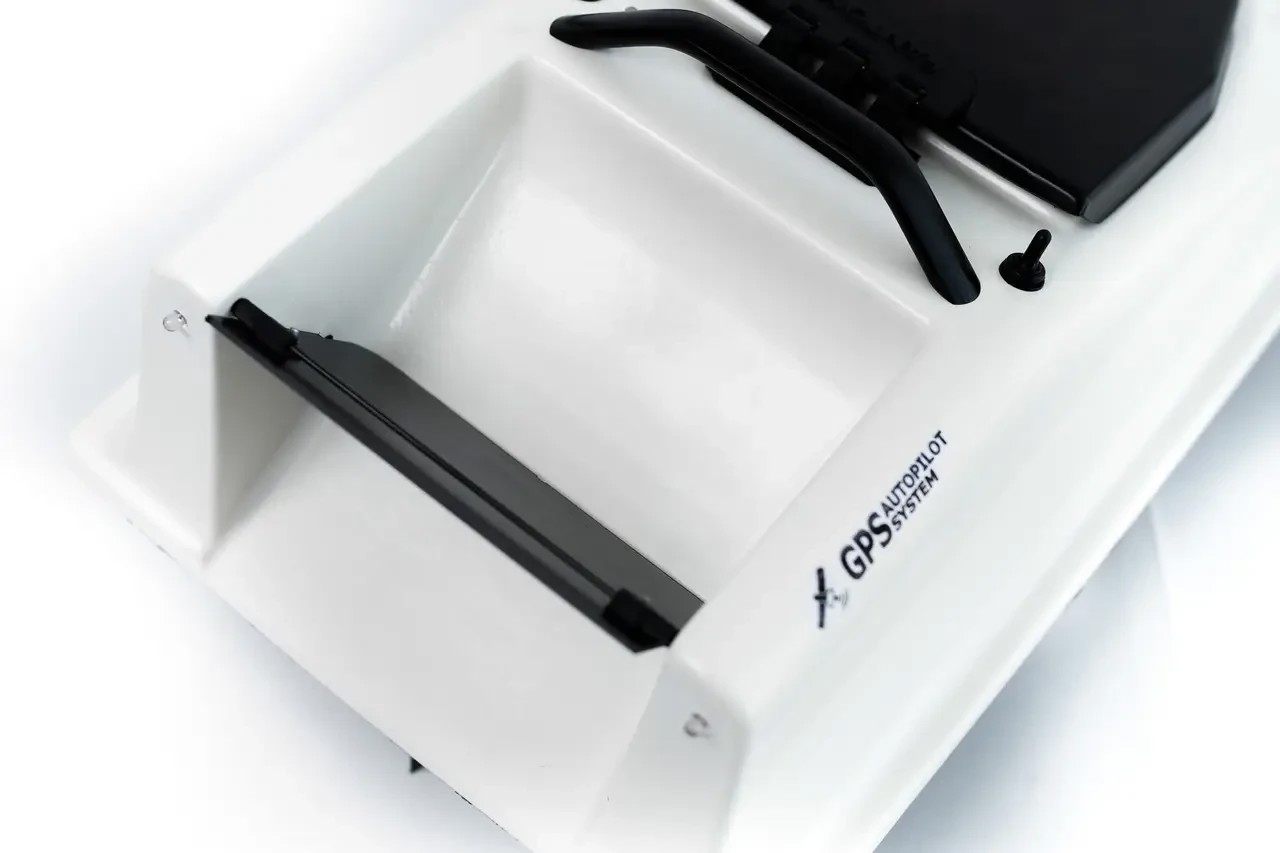 Кораблик для підгодовування Фантом Модерн