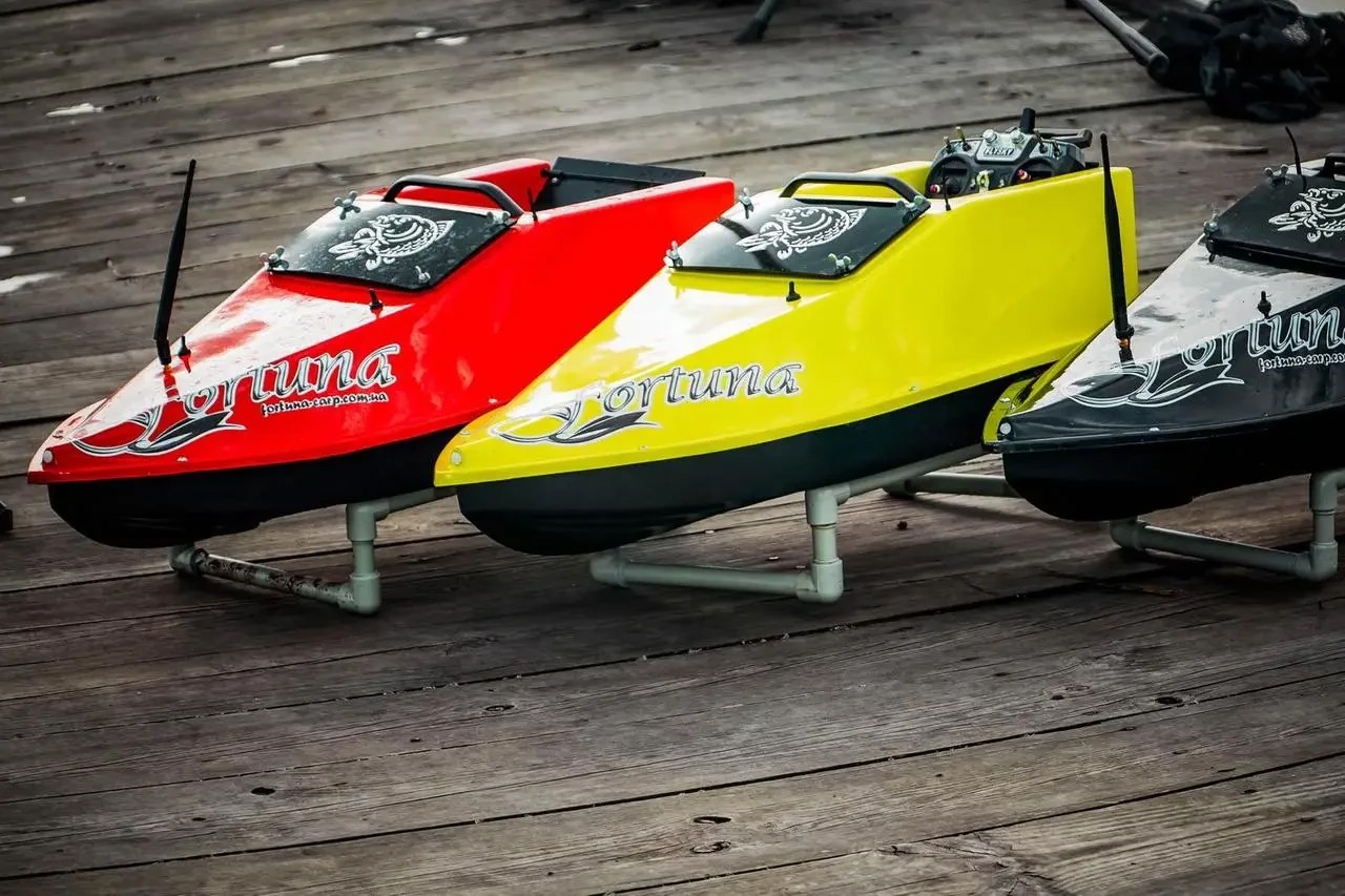 Професійний кораблик для рибалки Фортуна з GPS (Maxi Cortex) та акумулятором 27000 mAh Жовтий