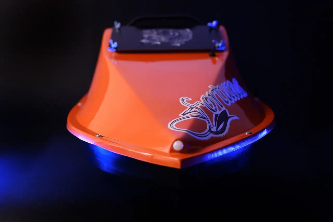 Професійний кораблик для підгодовування Фортуна з GPS Cortex 6+1, ехолотом Toslon TF300 та акумулятором 27000 mAh Помаранчевий