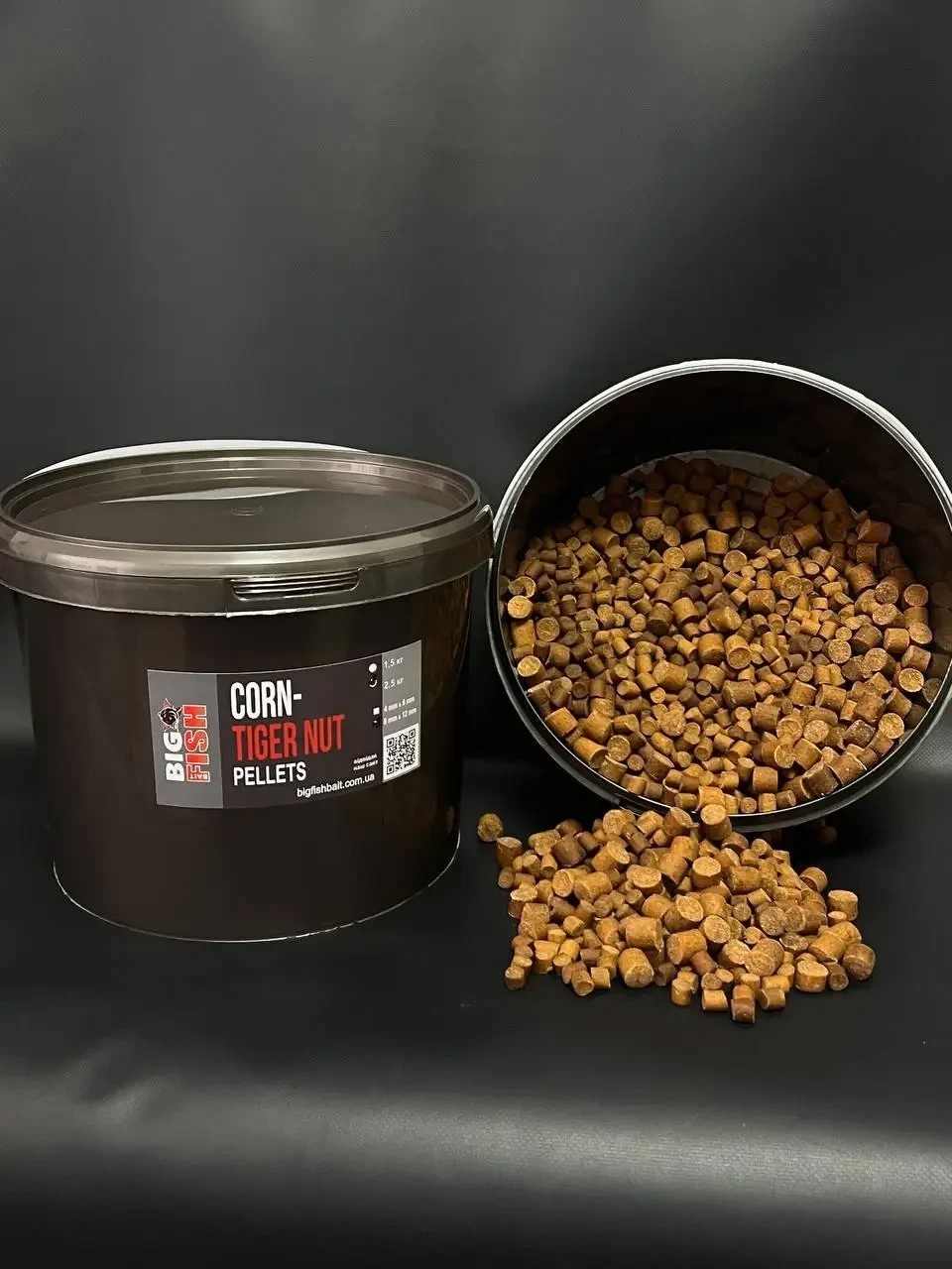 Пелетс Big fish Corn Tiger Nut кукурудза тигровий горіх Premium Pellets 8-12мм відро 2,5 кг