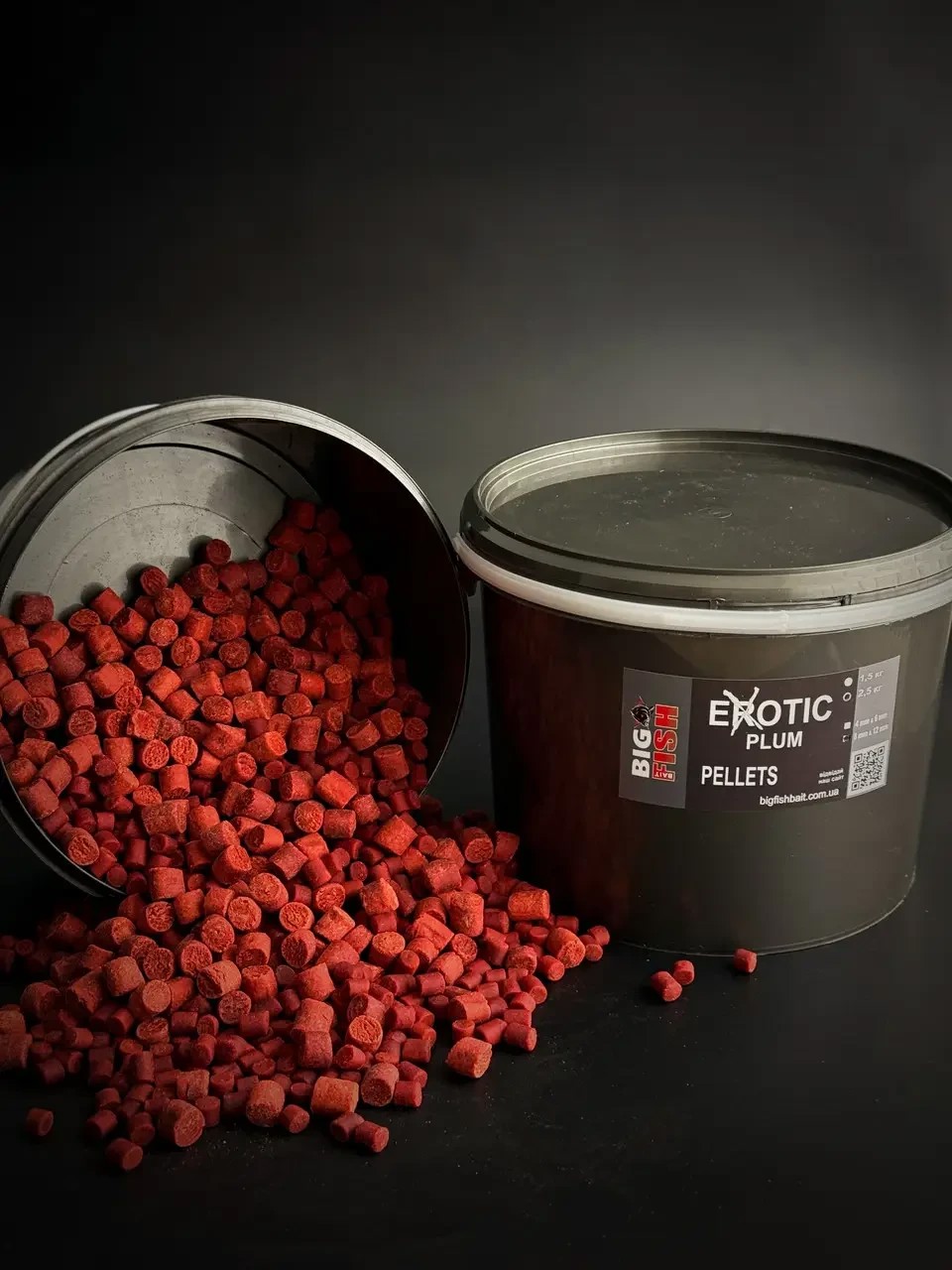 Пелетс Big fish Exotic Plum фірмова слива Premium Pellets мікс 8-12мм відро 2,5 кг