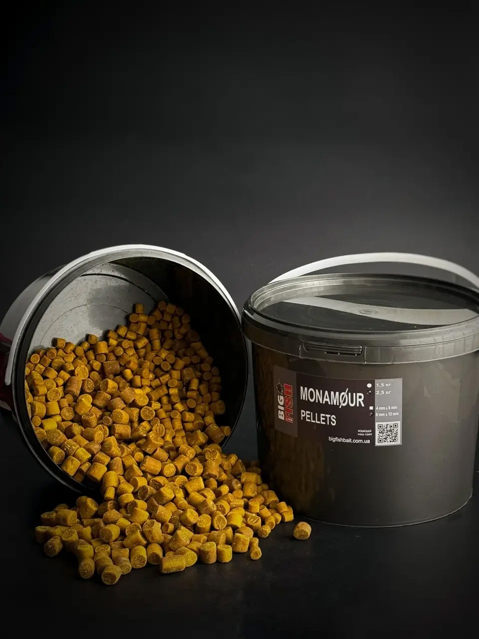 Пелетс Big fish monAmur фірмовий солодкий аромат Premium Pellets мікс 8-12мм відро 1,5 кг
