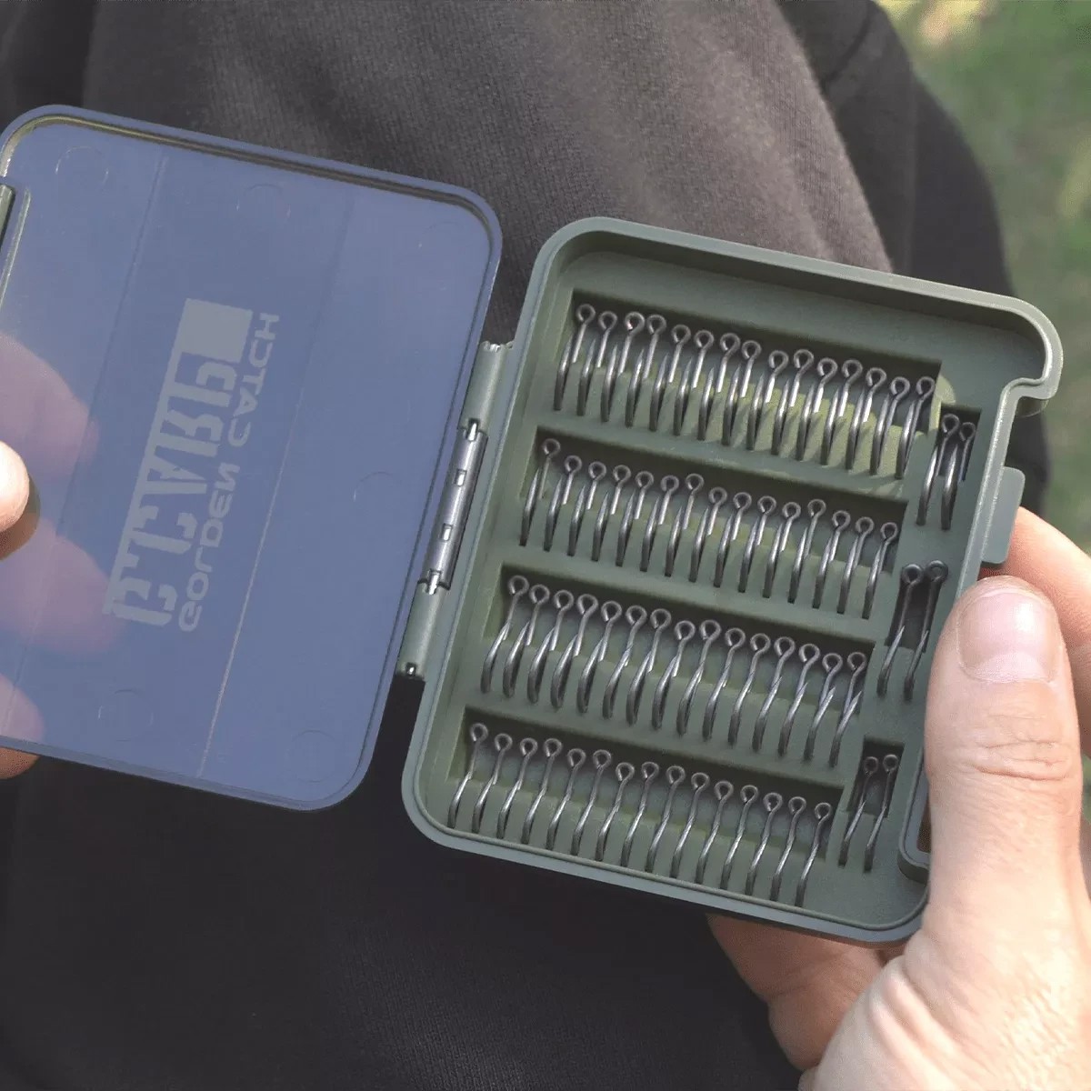 Коробка Golden catsh G.Carp Hook Box