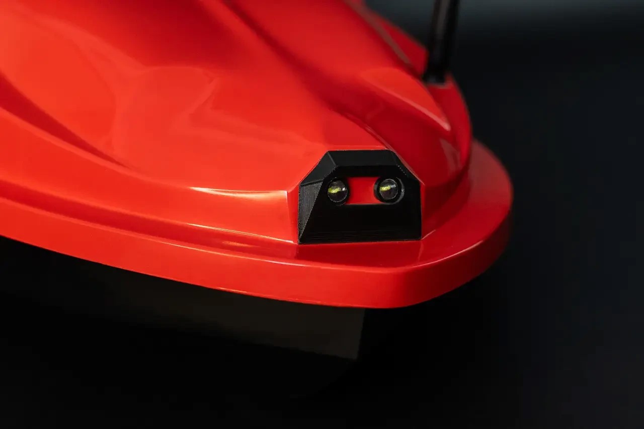 Катер Fortuna — X із системою GPS автопілотки Fortuna — X Toslon TF-520 Червоний
